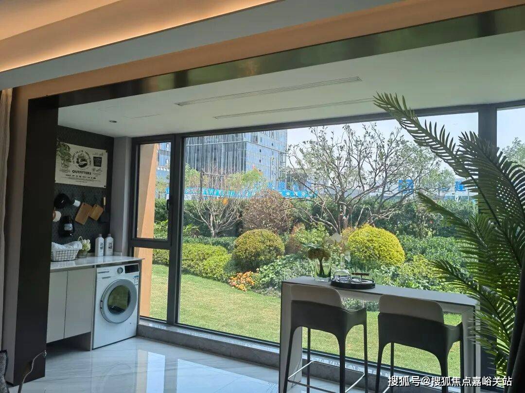 环境 户型价格地址楼盘详情配套电话交房时间配套电话交房时间中环铂樾 (售楼处地址)  2026- 中环铂樾销售中心 -(图16)