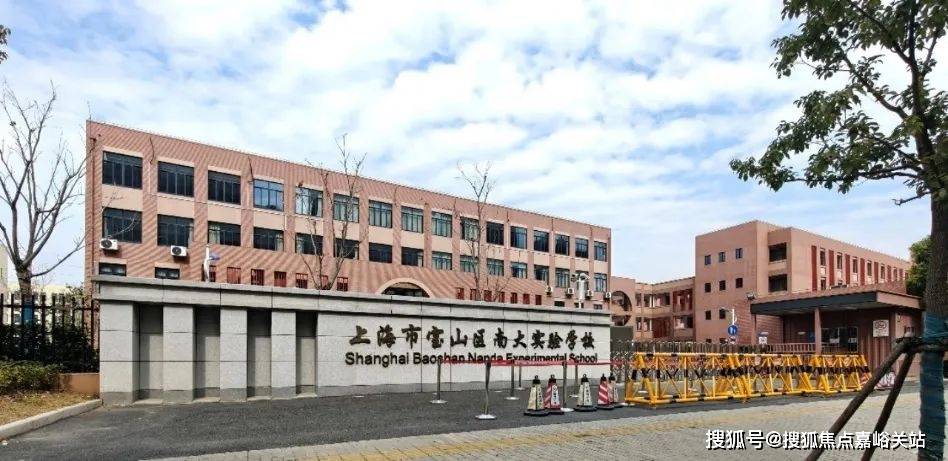 环境 户型价格地址楼盘详情配套电话交房时间配套电话交房时间中环铂樾 (售楼处地址)  2026- 中环铂樾销售中心 -(图24)